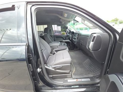 Used 2019 Chevrolet Silverado 2500 LT w/ Midnight Edition AWD/4WD image 23