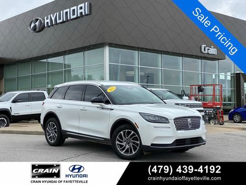 Used 2022 Lincoln Corsair AWD w/ Equipment Group 101A image 1