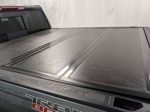 Used 2019 Chevrolet Silverado 1500 LT Trail Boss AWD/4WD image 11