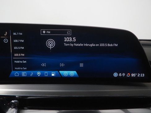 Used 2024 Cadillac Lyriq AWD Luxury image 37