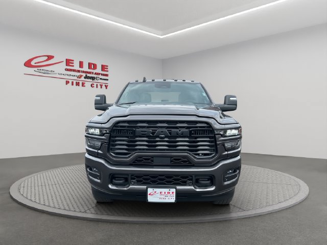 New 2026 RAM 3500 Big Horn AWD/4WD image 11