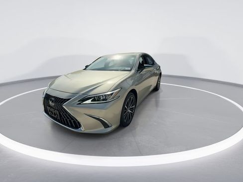 Certified 2025 Lexus ES 300h w/ Premium Package FWD image 3