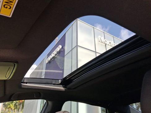 Used 2025 Honda Accord Sport image 6