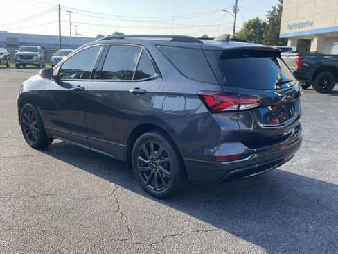 Used 2023 Chevrolet Equinox RS w/ RS Leather Package FWD image 5