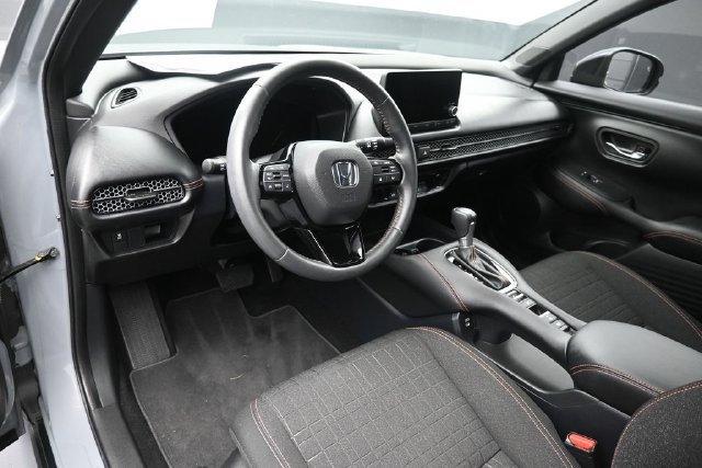 Certified 2024 Honda HR-V Sport image 13