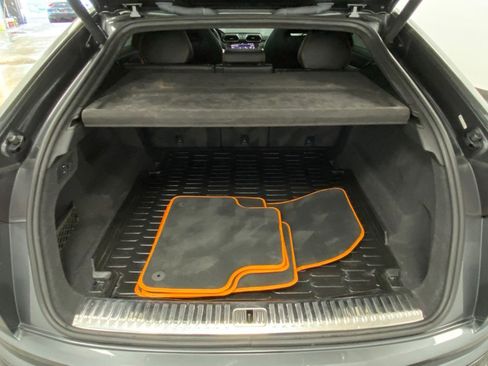 Used 2019 Lamborghini Urus image 43