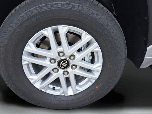 New 2026 Toyota Tundra SR5 AWD/4WD image 10