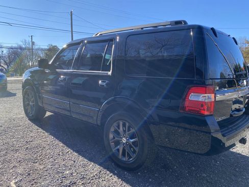 Used 2017 Ford Expedition Limited w/ Equipment Group 301A image 9