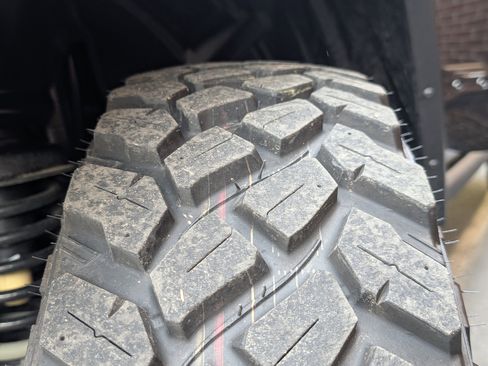 Used 2025 Jeep Gladiator Willys image 32