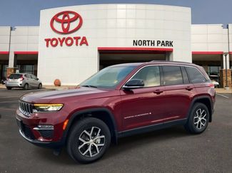 Used 2025 Jeep Grand Cherokee Limited w/ Luxury Tech Group II RWD video 1