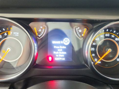 Used 2022 Jeep Gladiator Sport image 20