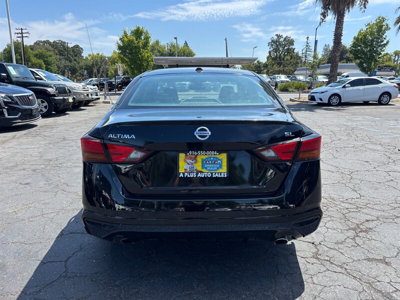 Used 2020 Nissan Altima 2.5 SL FWD image 4