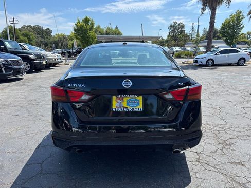 Used 2020 Nissan Altima 2.5 SL FWD image 4