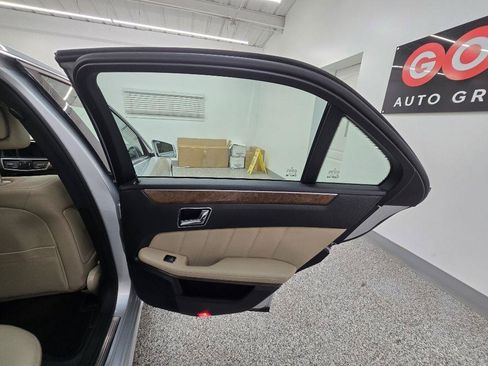 Used 2011 Mercedes-Benz E 350 Sedan image 30