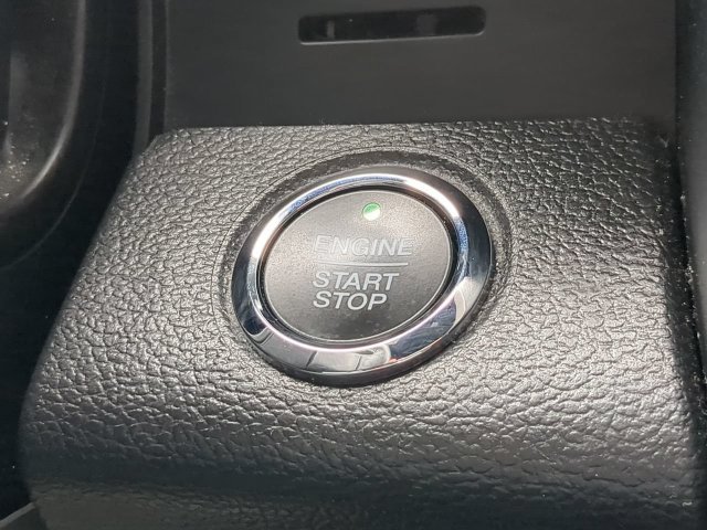 Used 2020 Ford F250 Platinum w/ FX4 Off-Road Package AWD/4WD image 34