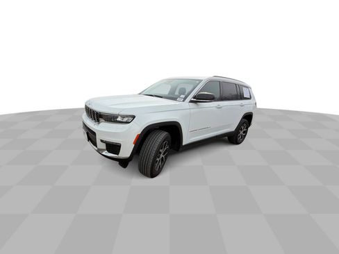 Used 2024 Jeep Grand Cherokee L Limited image 1