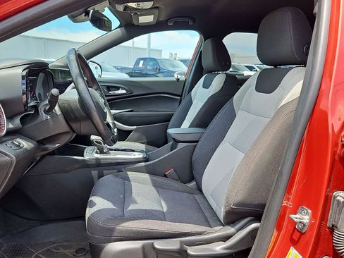 Used 2024 Chevrolet Trax RS w/ Driver Confidence Package FWD image 23