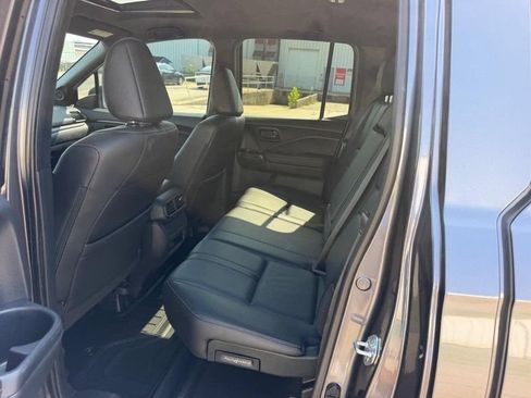 Used 2025 Honda Ridgeline TrailSport image 7