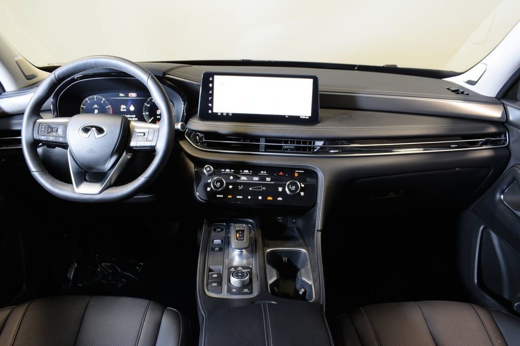 Used 2026 INFINITI QX60 Luxe w/ Family Package AWD/4WD image 15