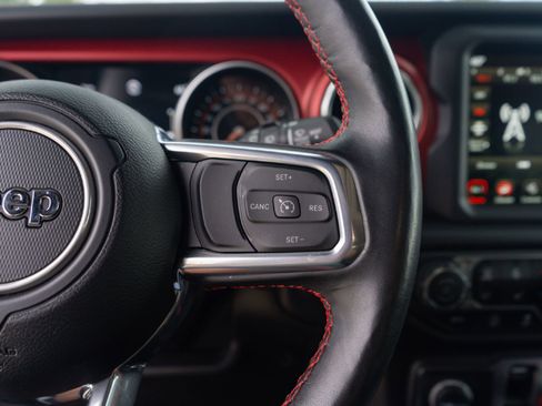 Used 2023 Jeep Wrangler Rubicon w/ Cold Weather Group image 11