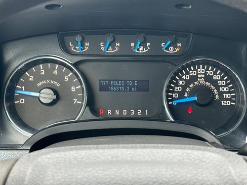 Used 2014 Ford F150 XLT image 21