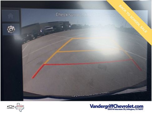 Used 2025 Hyundai Venue SEL FWD image 17