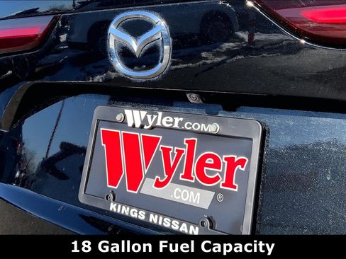 Used 2025 MAZDA CX-90 3.3 Turbo w/ Preferred Package image 33