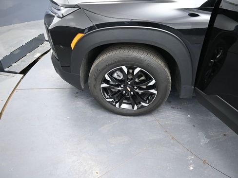 Used 2023 Chevrolet TrailBlazer LT w/ Convenience Package FWD image 15