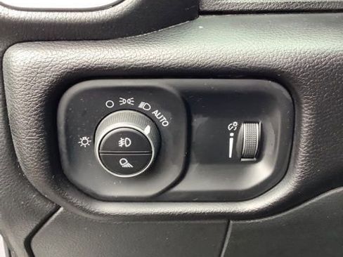 Certified 2024 RAM 2500 Big Horn w/ Bed Utility Group image 24