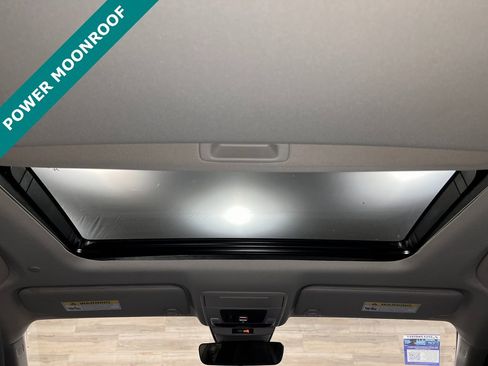 Used 2025 Honda Accord Touring image 5