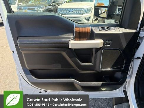 Used 2017 Ford F150 Lariat w/ Equipment Group 501A Mid AWD/4WD image 14