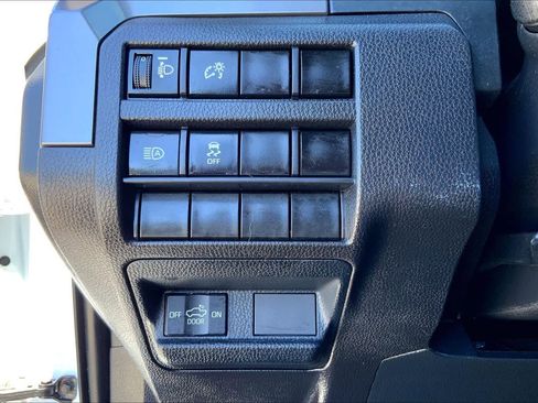 Used 2024 Toyota Tacoma TRD Sport image 33