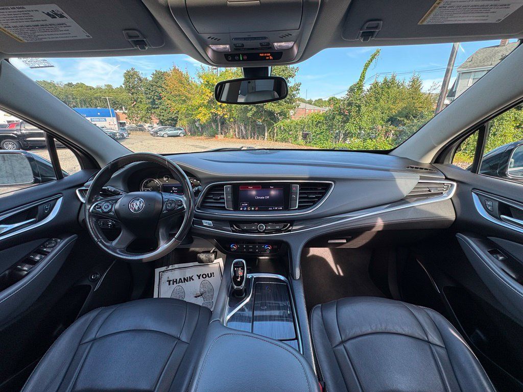 Used 2020 Buick Enclave Essence AWD/4WD image 25