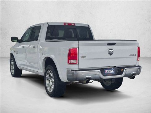 Used 2017 RAM 1500 Laramie w/ Convenience Group AWD/4WD image 8