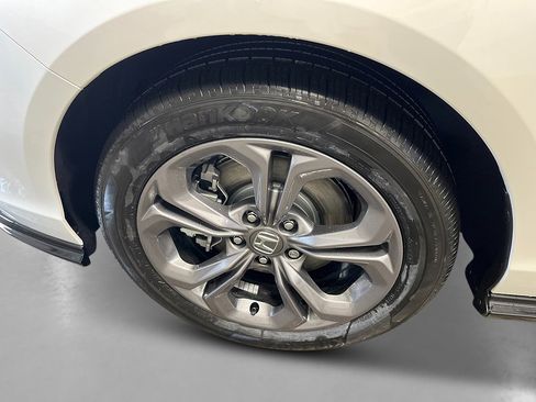 New 2026 Honda Accord EX-L image 11