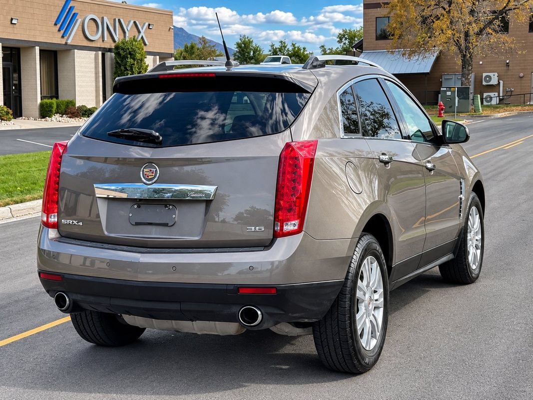 Used 2012 Cadillac SRX Luxury AWD/4WD image 5