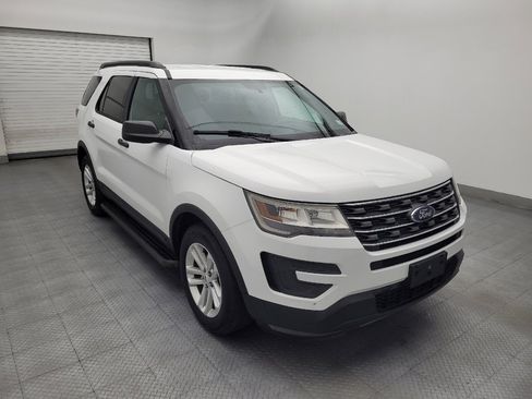 Used 2017 Ford Explorer FWD image 13