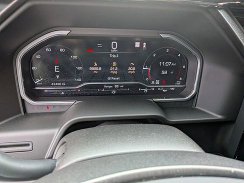 Used 2023 GMC Sierra 1500 AT4 w/ AT4 Premium Package AWD/4WD image 18
