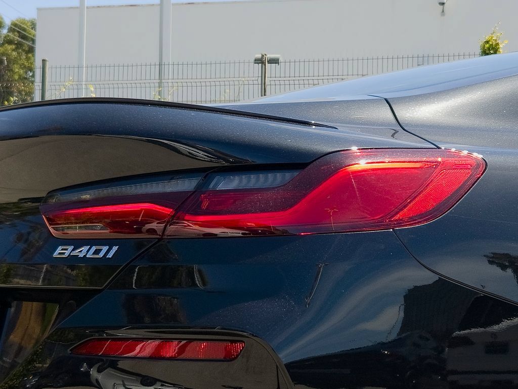 Used 2026 BMW 840i Coupe w/ M Sport Professional Package RWD image 6