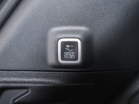 New 2025 Jeep Grand Cherokee Altitude w/ Trailer Tow Package image 10