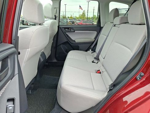 Used 2017 Subaru Forester 2.5i Premium w/ Protection Package #1 AWD/4WD image 11