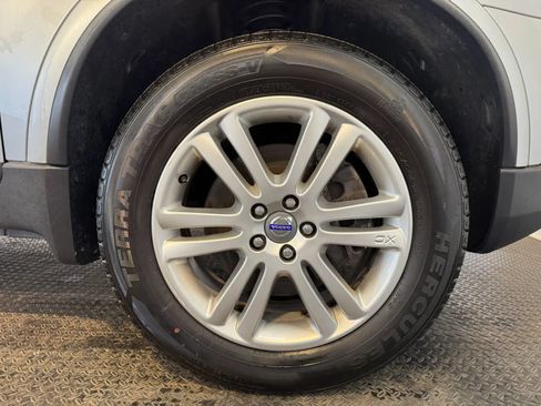Used 2011 Volvo XC90 3.2 FWD image 32