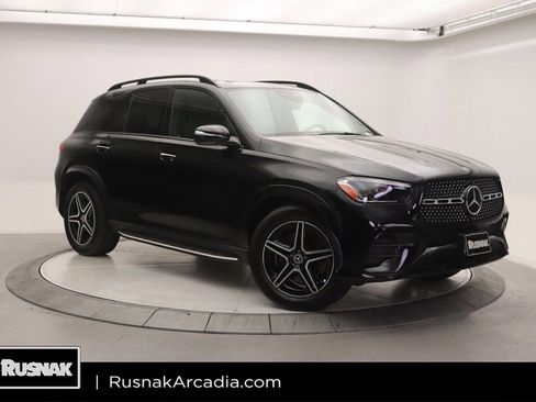 Used 2025 Mercedes-Benz GLE 350 4MATIC image 1