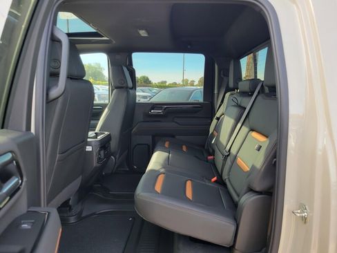 New 2026 GMC Sierra 2500 AT4 w/ AT4 Premium Plus Package image 27