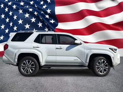 Used 2026 Toyota 4Runner Limited AWD/4WD image 4