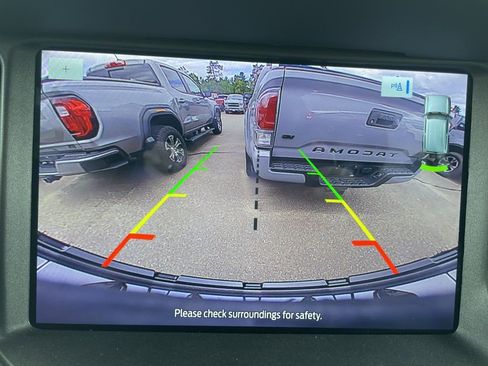 Used 2024 Ford Bronco Big Bend image 38