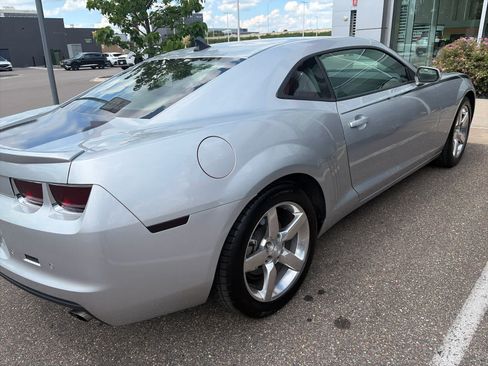 Used 2011 Chevrolet Camaro LT RWD image 6