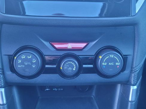 Used 2019 Subaru Forester Premium w/ All-Weather Package image 22