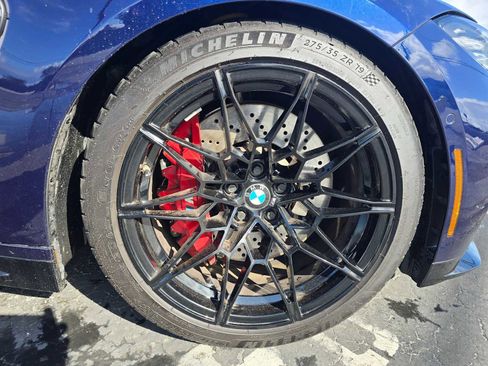 Used 2022 BMW M4 Coupe w/ M Carbon Exterior Package image 9