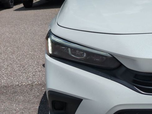 Used 2023 Honda Civic EX image 10